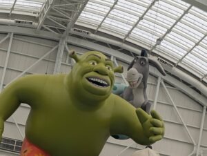 DreamWorks Water Park Review ()