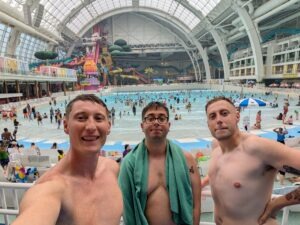 DreamWorks Water Park Review ()