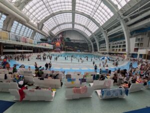 DreamWorks Water Park Review ()