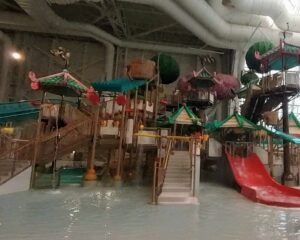 DreamWorks Water Park Review ()