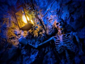 PaniQ Room NYC Pirates of the Bermuda Triangle Review ()