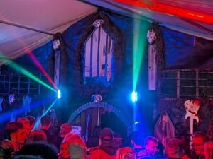 Dr Frights Halloween Nights Review ()