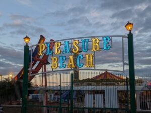 Fairground Frights Review ()
