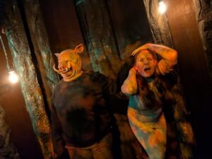 Halloween Haunt Fest Review ()