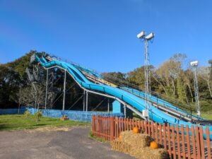 Pleasurewood Chills Review ()