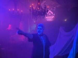 SCREAMS Review ()