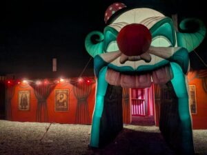 Screamfest Burton Review ()