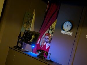 The Howl Review ()