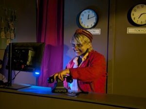 The Howl Review ()