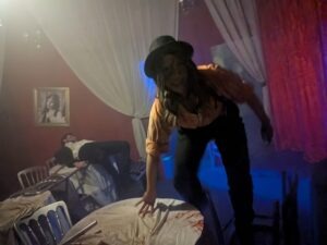 The Howl Review ()