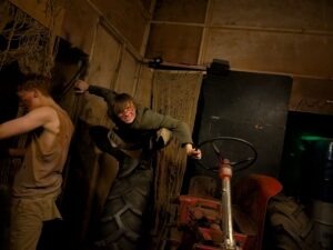 The Howl Review ()