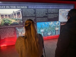 Pompeii The Immersive Exhibition London Review ()
