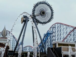 Pleasure Beach Blackpool Review ()