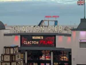 Clacton Fear Review ()