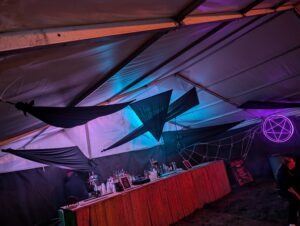 Dr Frights Halloween Nights ()