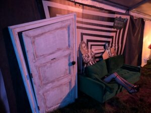 Dr Frights Halloween Nights ()