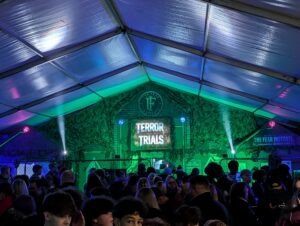 Dr Frights Halloween Nights ()