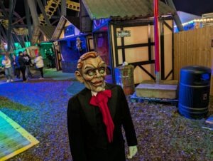 FEAR Island Review ()