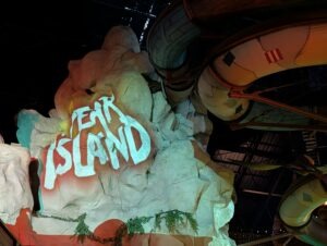 FEAR Island Review ()