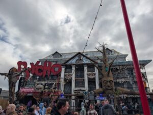FEAR Island Review ()