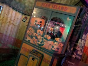 FEAR Island Review ()