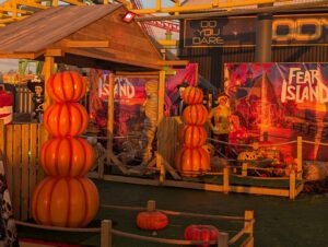 FEAR Island Review ()