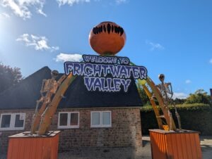 Frightwater Valley Review ()