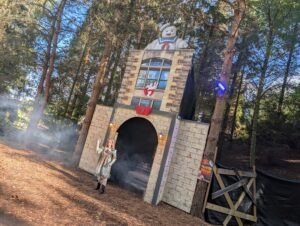 Frightwater Valley Review ()