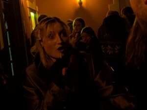 The Howl Review ()