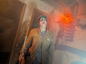 The Howl Review ()