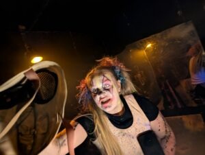 The Howl Review ()