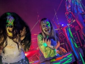 The Howl Review ()