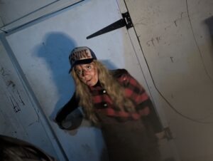 The Howl Review ()