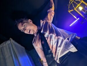 The Howl Review ()