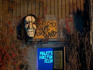 Xtreme Scream Park ()