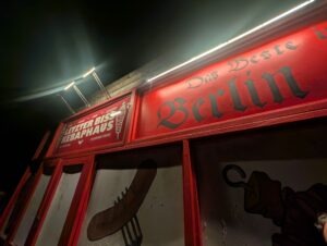 Xtreme Scream Park ()